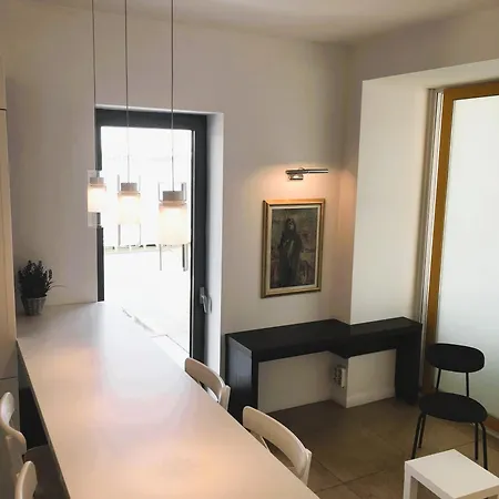 Apartment Mamaia's Windows To The Mamaia