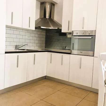 Apartment Mamaia's Windows To The